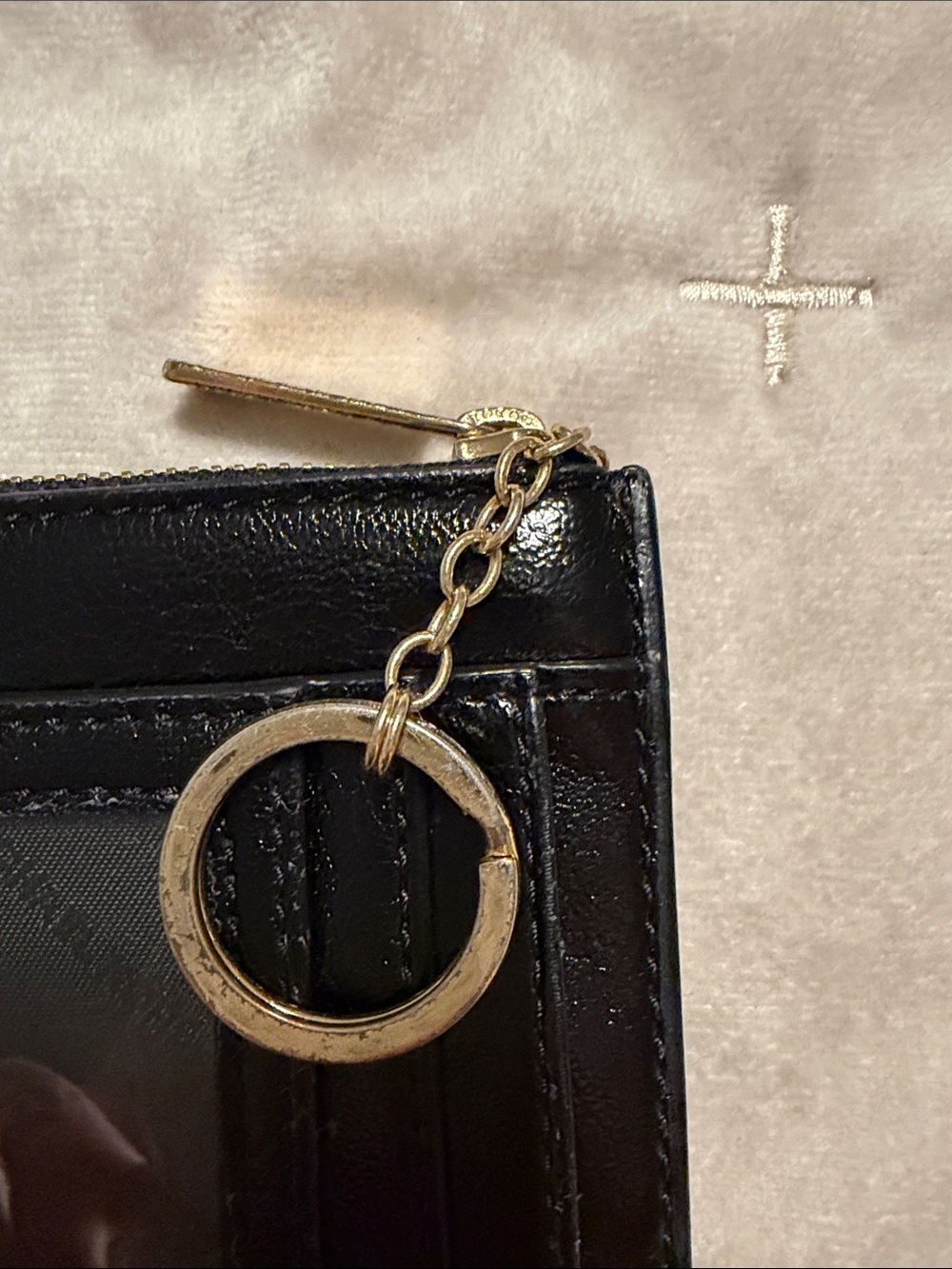 Michael Kors Black Leather Zip Card Case with Gold Key Ring - Picture 3 of 6
